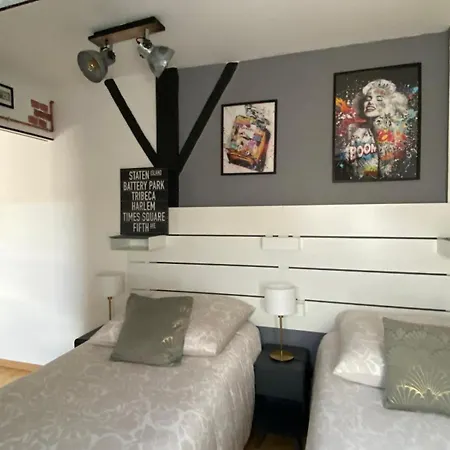 Les Du Bocage - Marylin Bed and Breakfast Bressuire