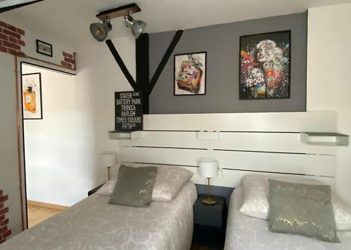 Les Du Bocage - Marylin Bed and Breakfast Bressuire